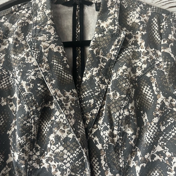 G.I.L.I jacket - Picture 5 of 9